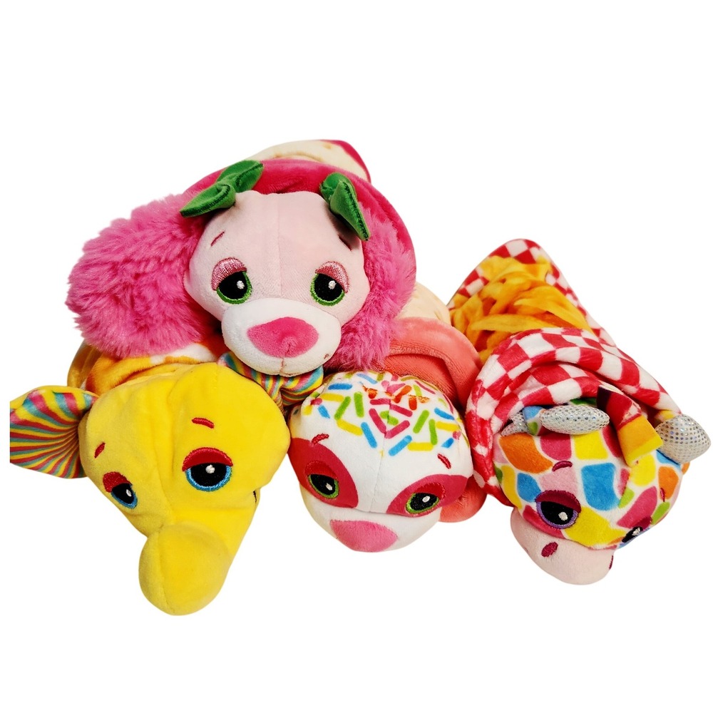 Cutetitos Carnivalitos Lot of 4 Stuffed Animal Plush with Blankets